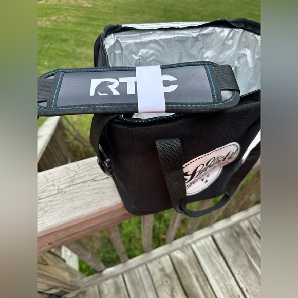 Ole smoky mountain Black Cooler Bag - Picture 5 of 6